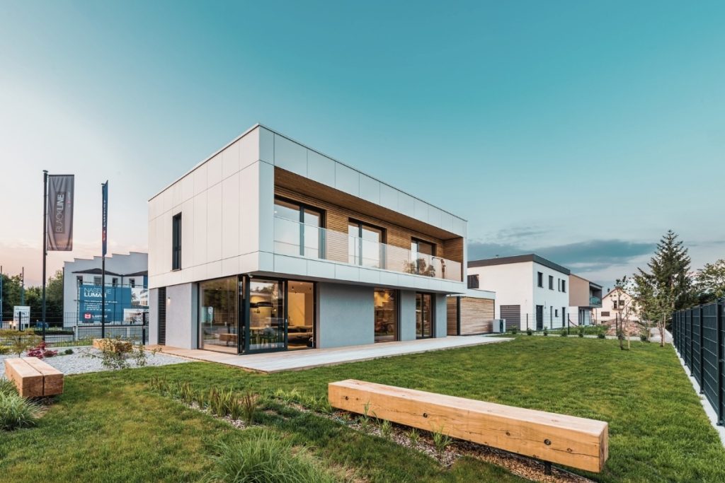 Aktivna hiša Lumar Primus-R 156