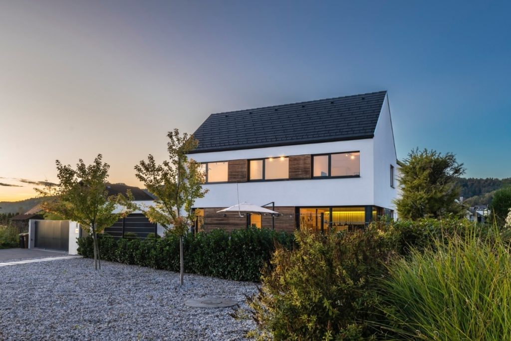 Individualno prilagojena hiša Lumar Primus-D 146